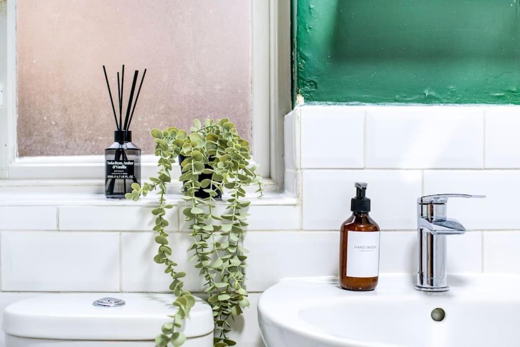 Appartamento Heart Of Hackney 2bed Garden Flat Sleeps 6 Londra
